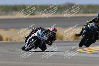 media/Oct-08-2022-SoCal Trackdays (Sat) [[1fc3beec89]]/Turn 14 (1050am)/